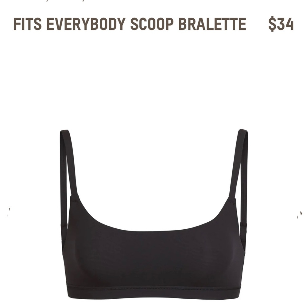 DKIMS - FITS EVERYBODY SCOOP BRALETTE (2)XS (2)S  (1)XL